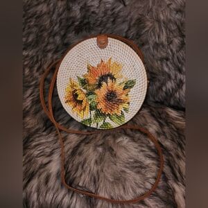 Brand new sunflower straw crossbody
